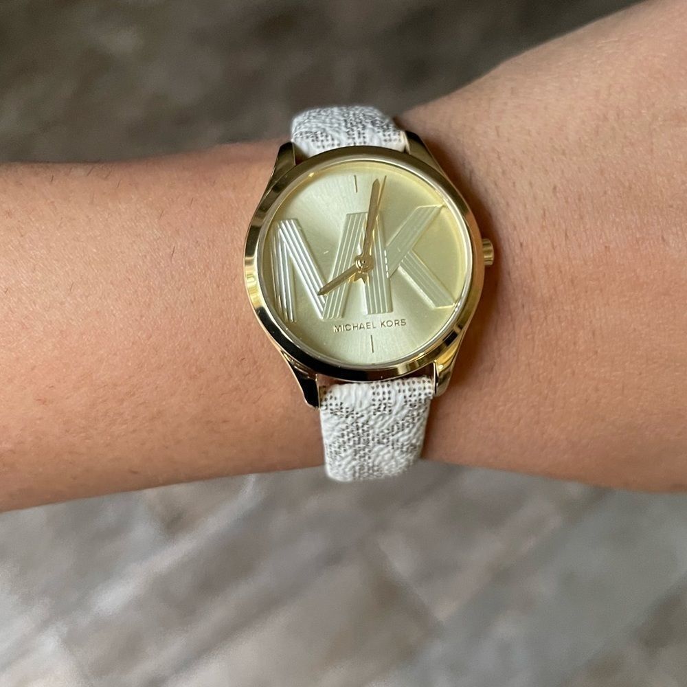 New 😍 Mk Women's Jaycie 3-Hand Quartz Leather Strap Watch, 33mm - Picture 4 of 7